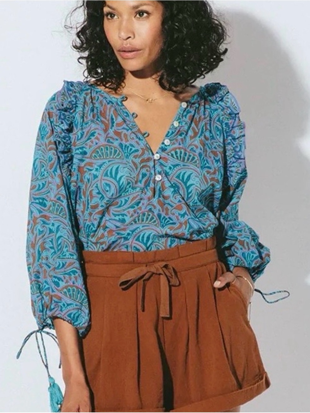 Cleobella Jayda Blouse in Blue and Brown Zuri Print Size Medium